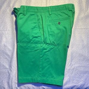 Nautica Green khaki shorts